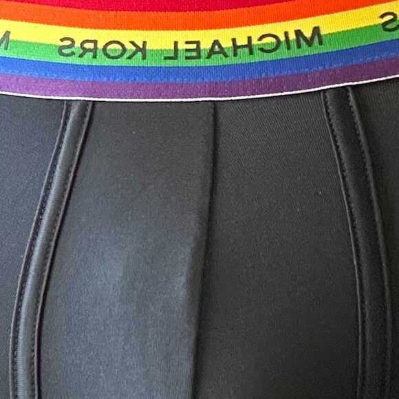 NWT authentic MICHAEL KORS Black PERFORMANCE Poly TRUNKS Size M - Picture 1 of 6